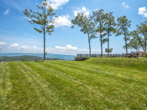 lot r14 ridge 202 mountain falls drive lake toxaway 04