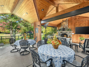 lot8 phase1 33 resorts circle lake toxaway 08