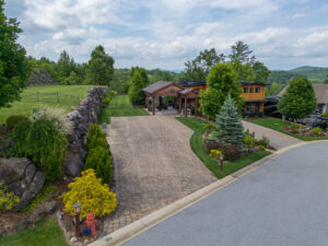 JBMEDIA-08011-scaled