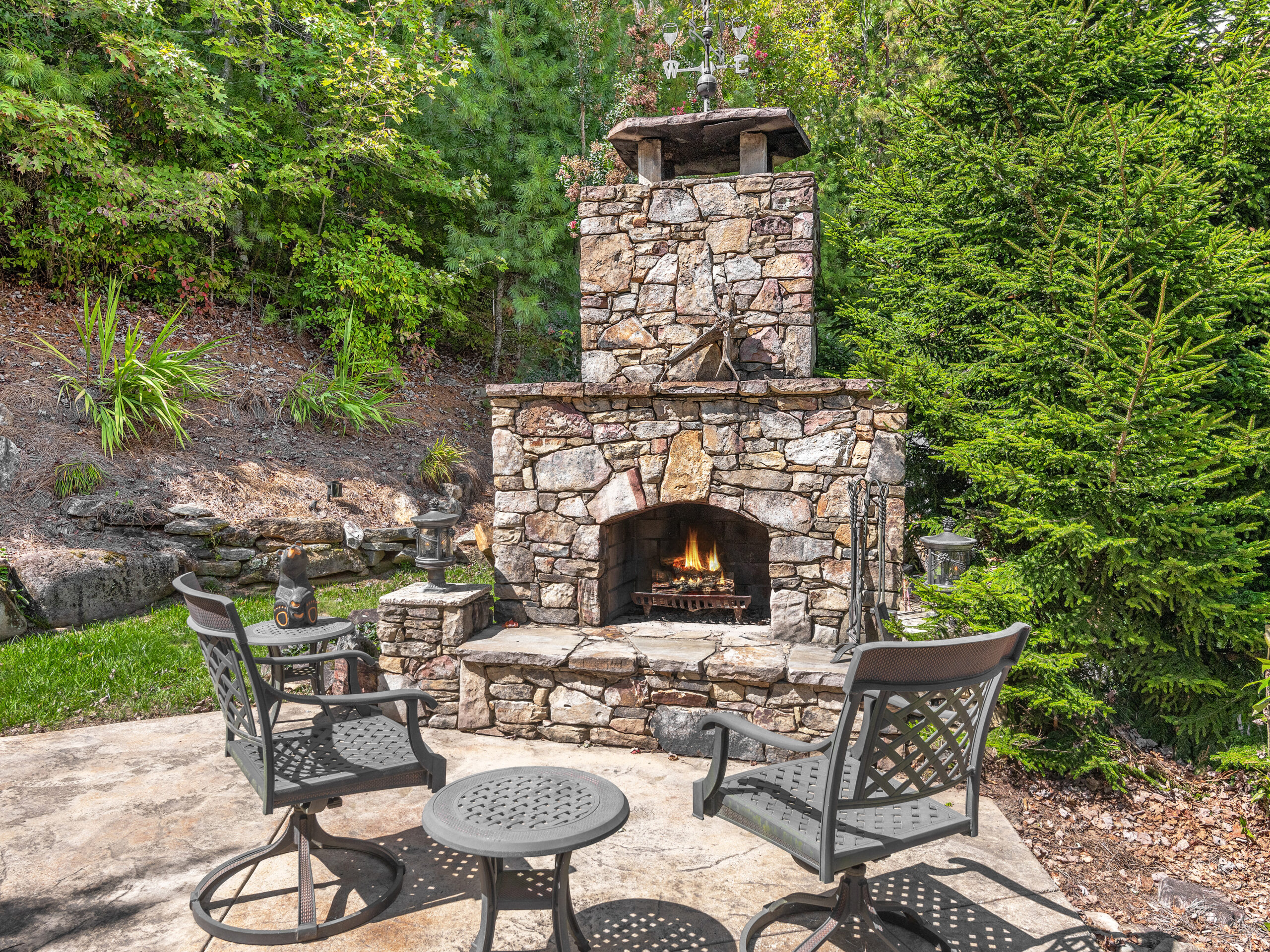 Site126-valley-104-west-resorts-boulevard-lake-toxaway-07-scaled