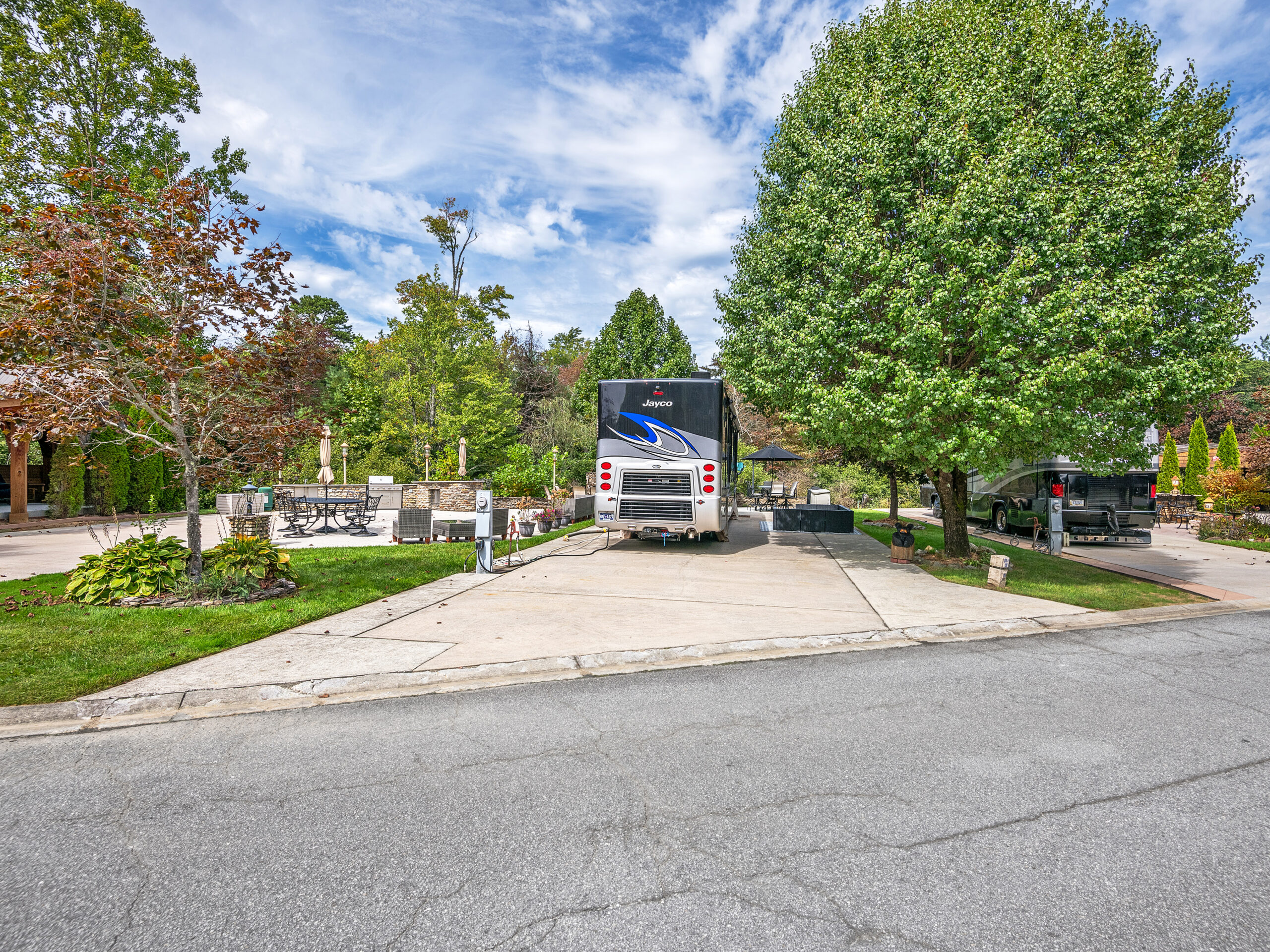 lot-138-phase1-128-resorts-boulevard-lake-toxaway-01-1-scaled