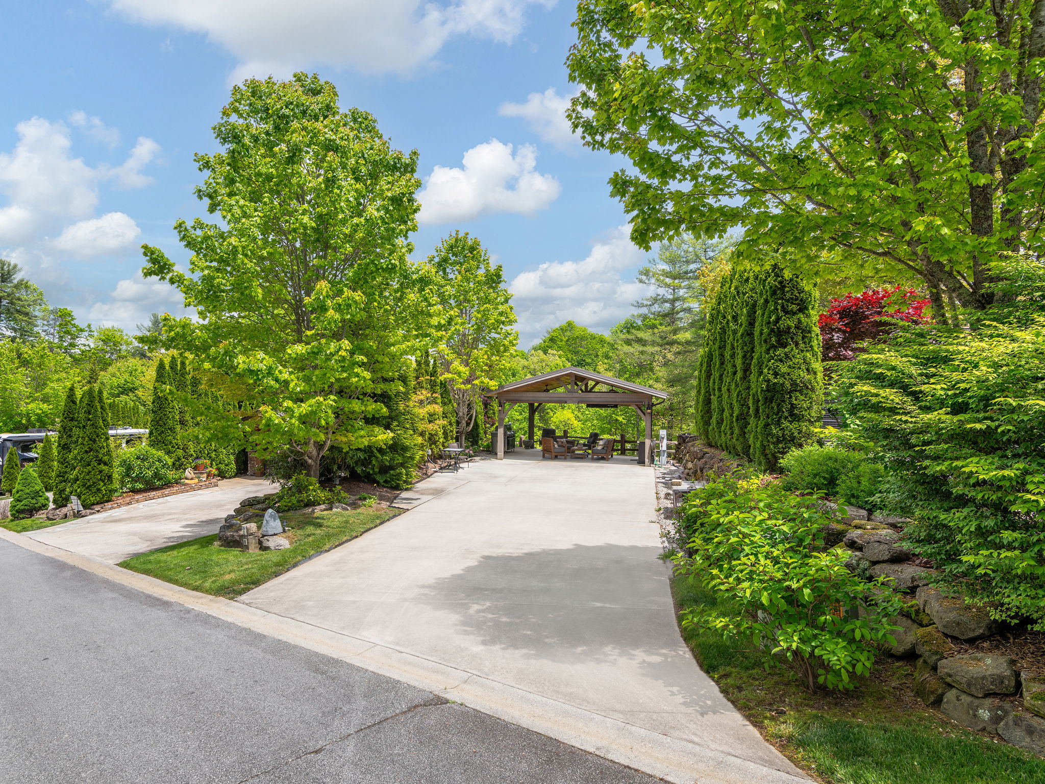 site-81-valley-111-west-resorts-boulevard-lake-toxaway-01