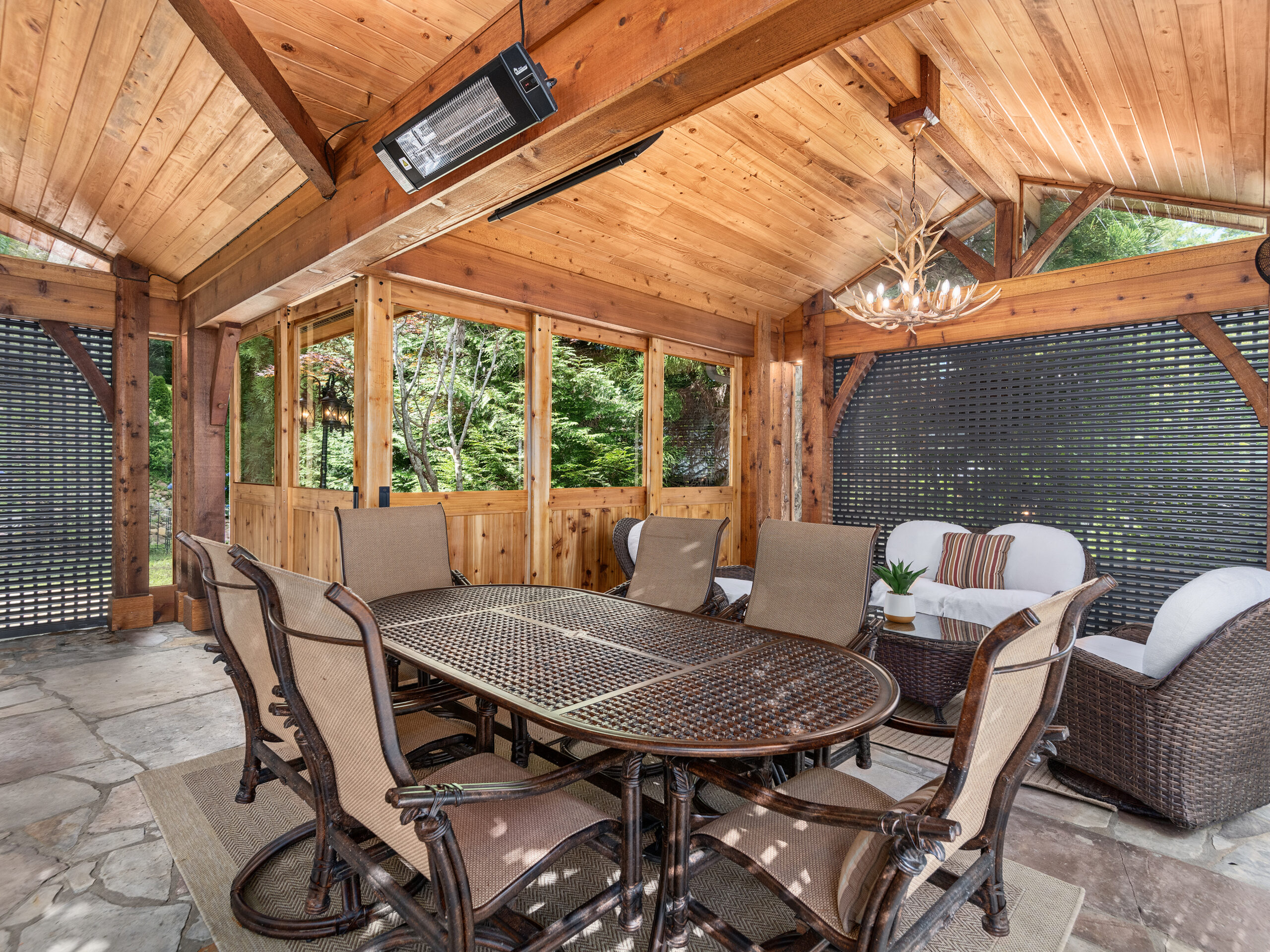 site128-valley-88-west-resorts-boulevard-lake-toxaway-08-scaled