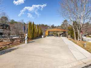 site140-phase1-112-resorts-boulevard-lake-toxaway-01-scaled