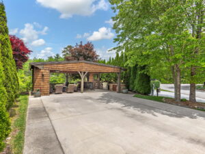 site140-valley-112-resorts-boulevard-lake-toxaway-02