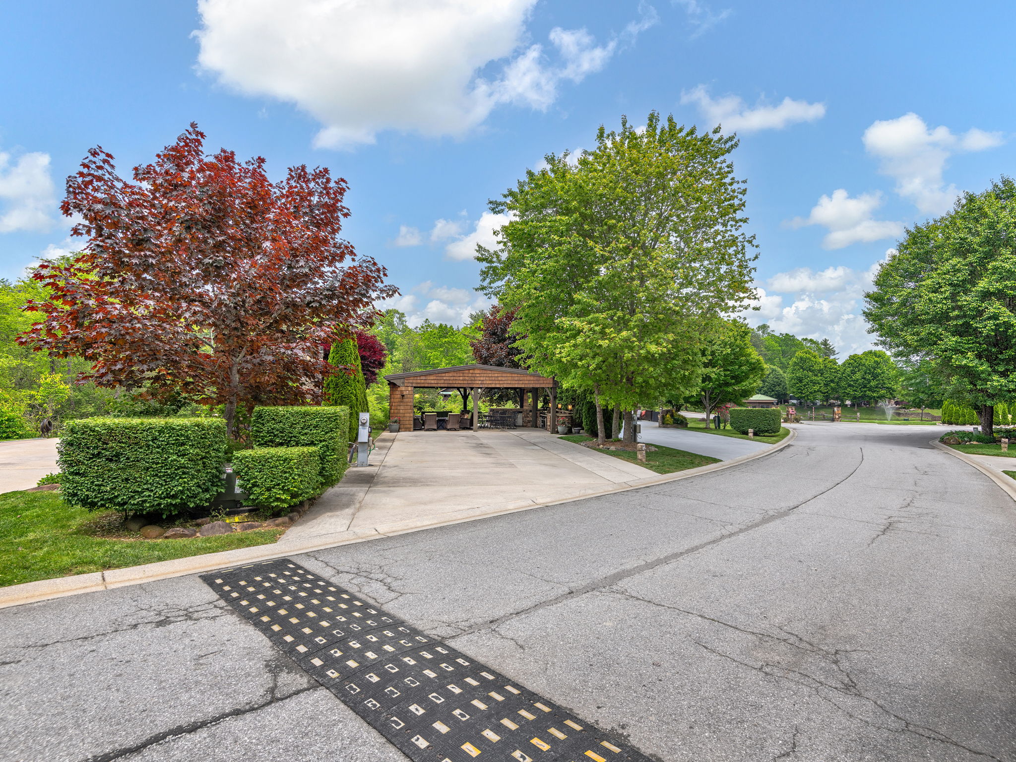 site140-valley-112-resorts-boulevard-lake-toxaway-13