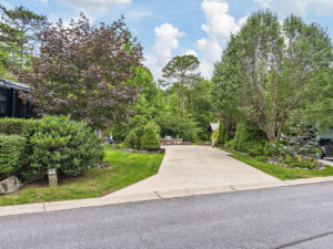 site73-valley-196-resorts-boulevard-lake-toxaway-01-scaled