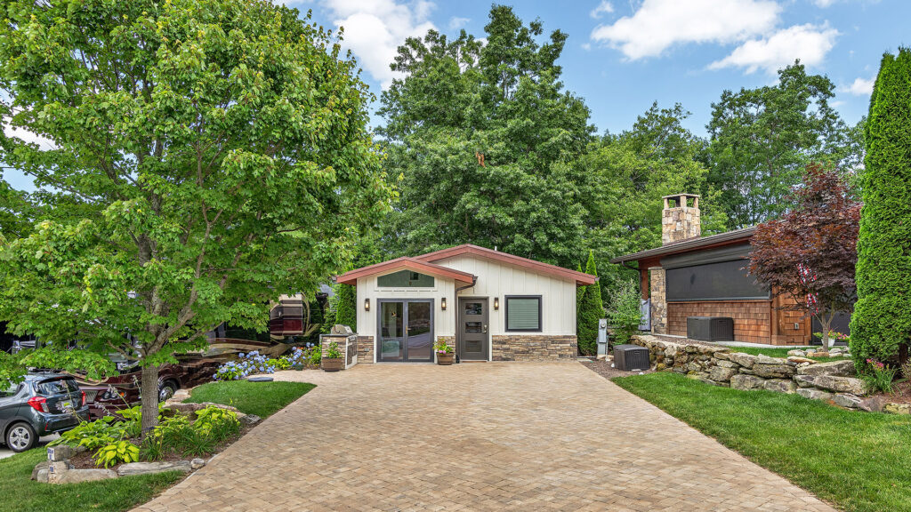 site87-valley-159-west-resorts-boulevard-lake-toxaway-01