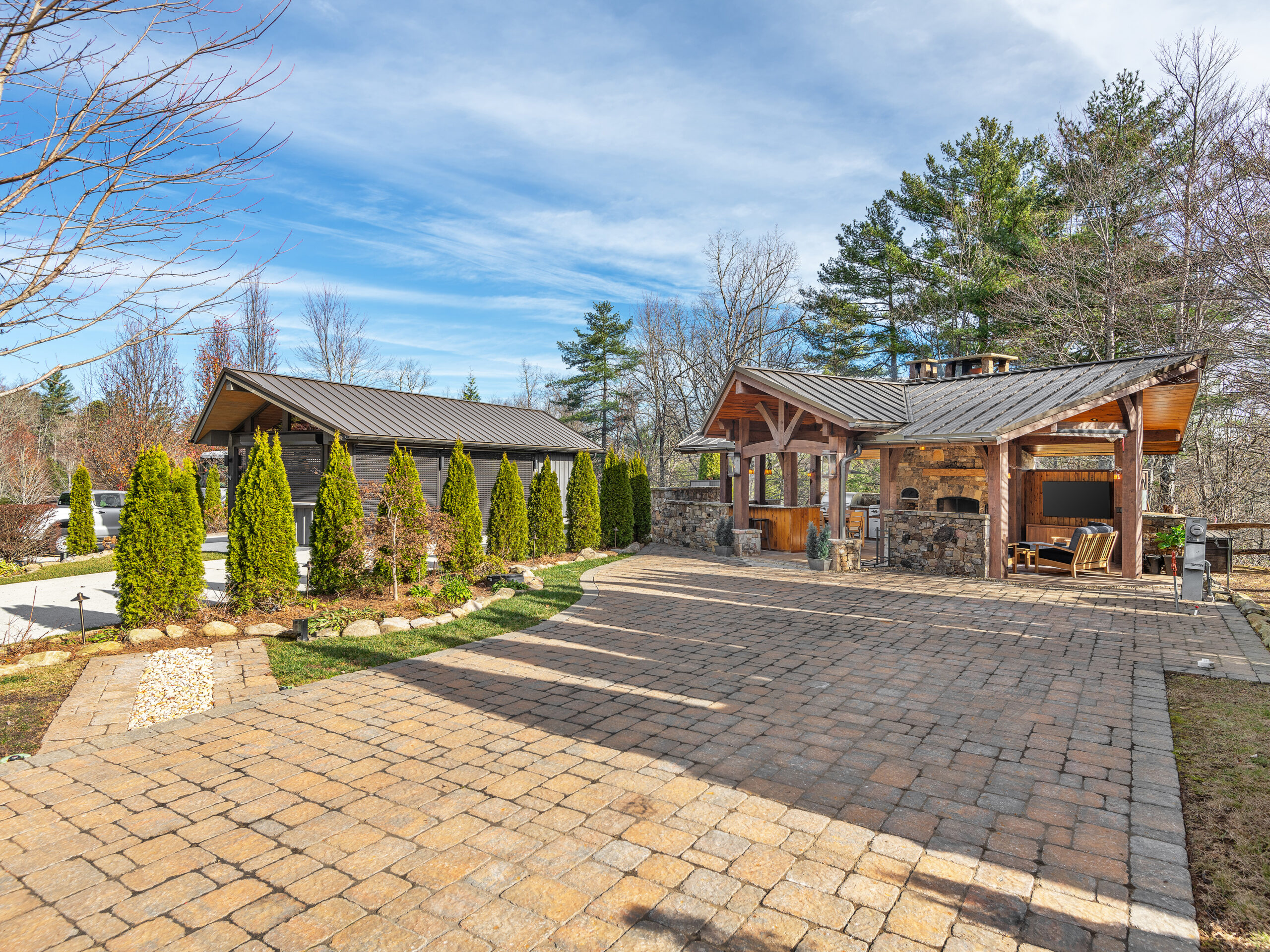 lot95-223-west-resorts-boulevard-lake-toxaway-01-scaled