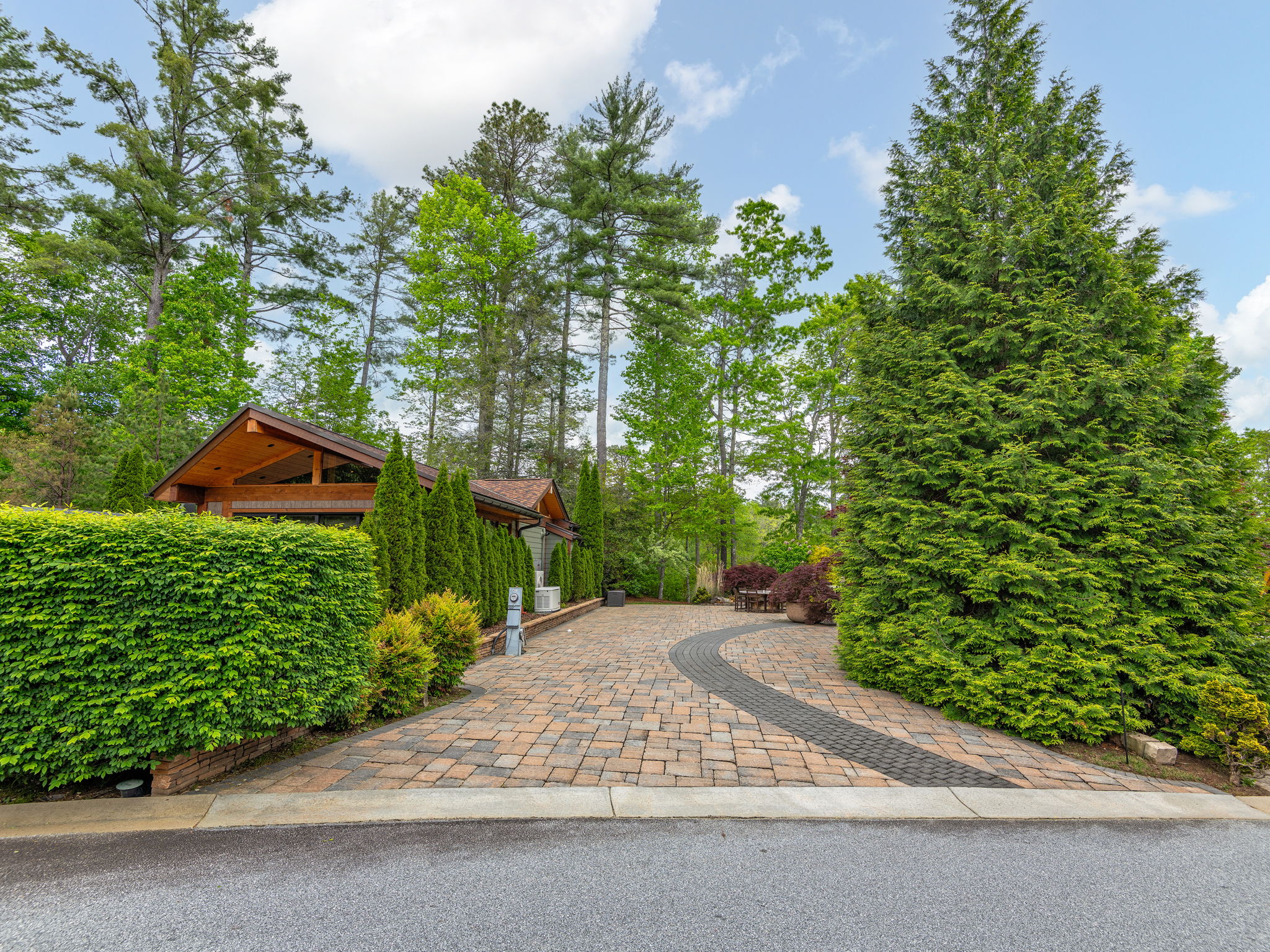 site-133-valley-54-west-resorts-boulevard-lake-toxaway-01