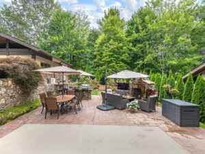 site-57-valley-352-resorts-boulevard-lake-toxaway-07