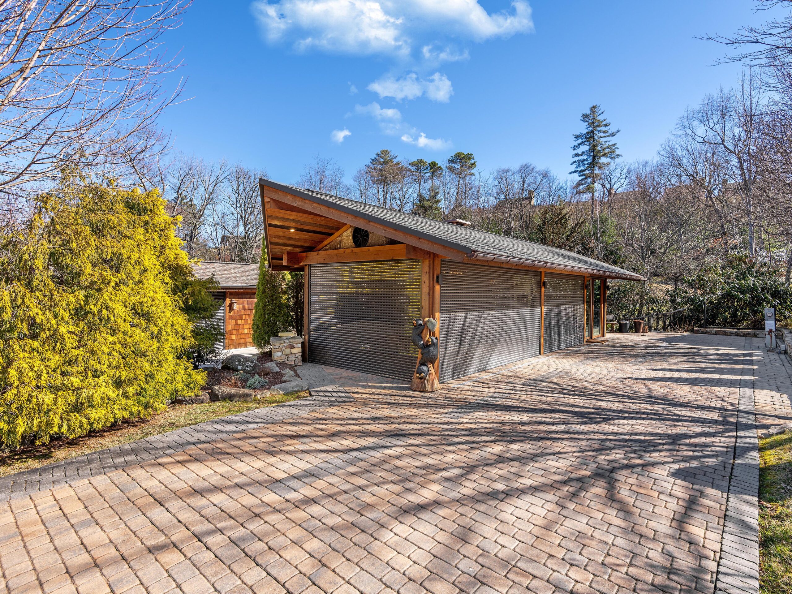 site23-phase1-325-resorts-boulevard-lake-toxaway-01-scaled