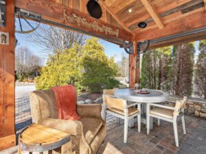 site23-phase1-325-resorts-boulevard-lake-toxaway-09-scaled