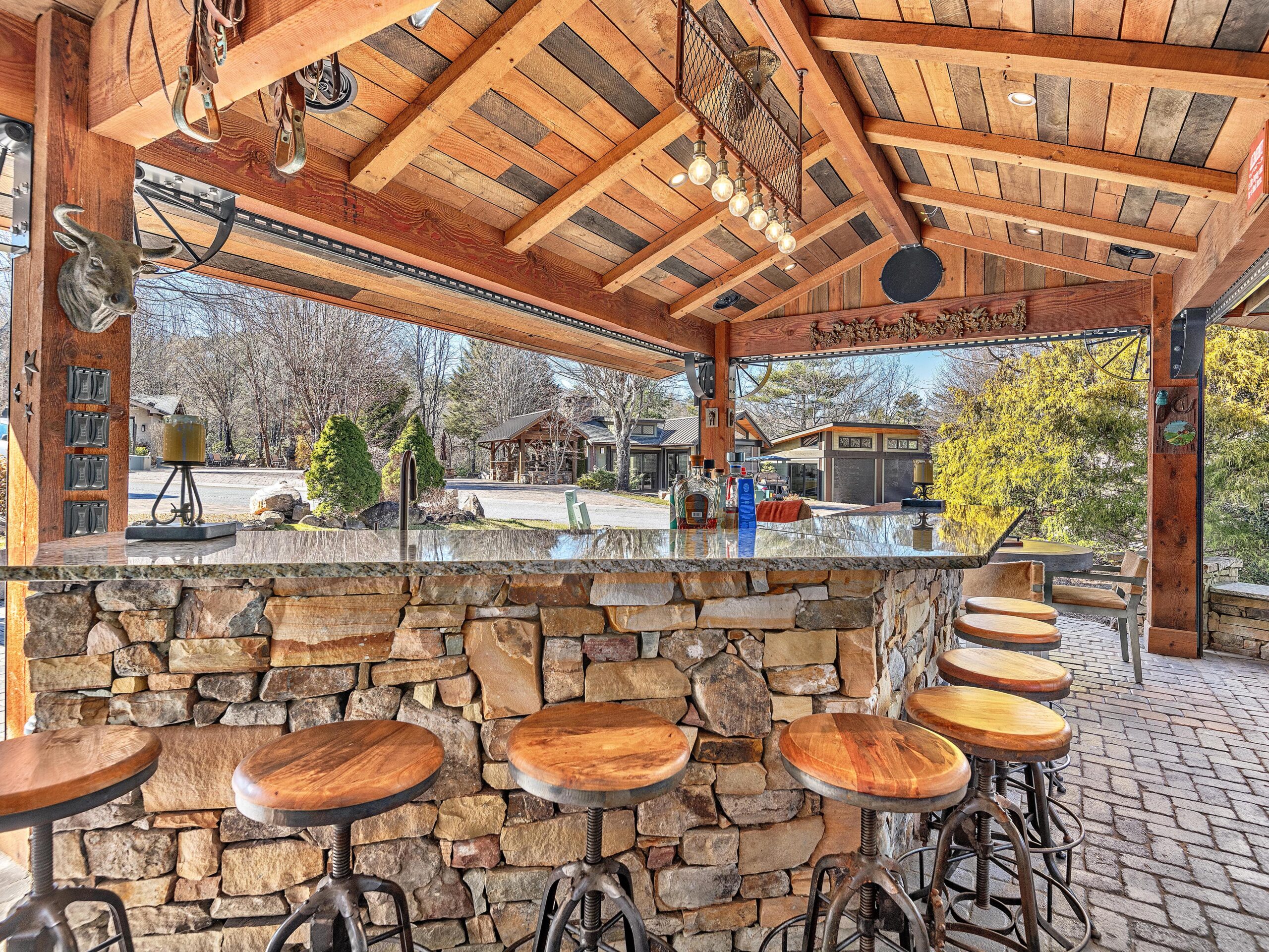 site23-phase1-325-resorts-boulevard-lake-toxaway-10-scaled