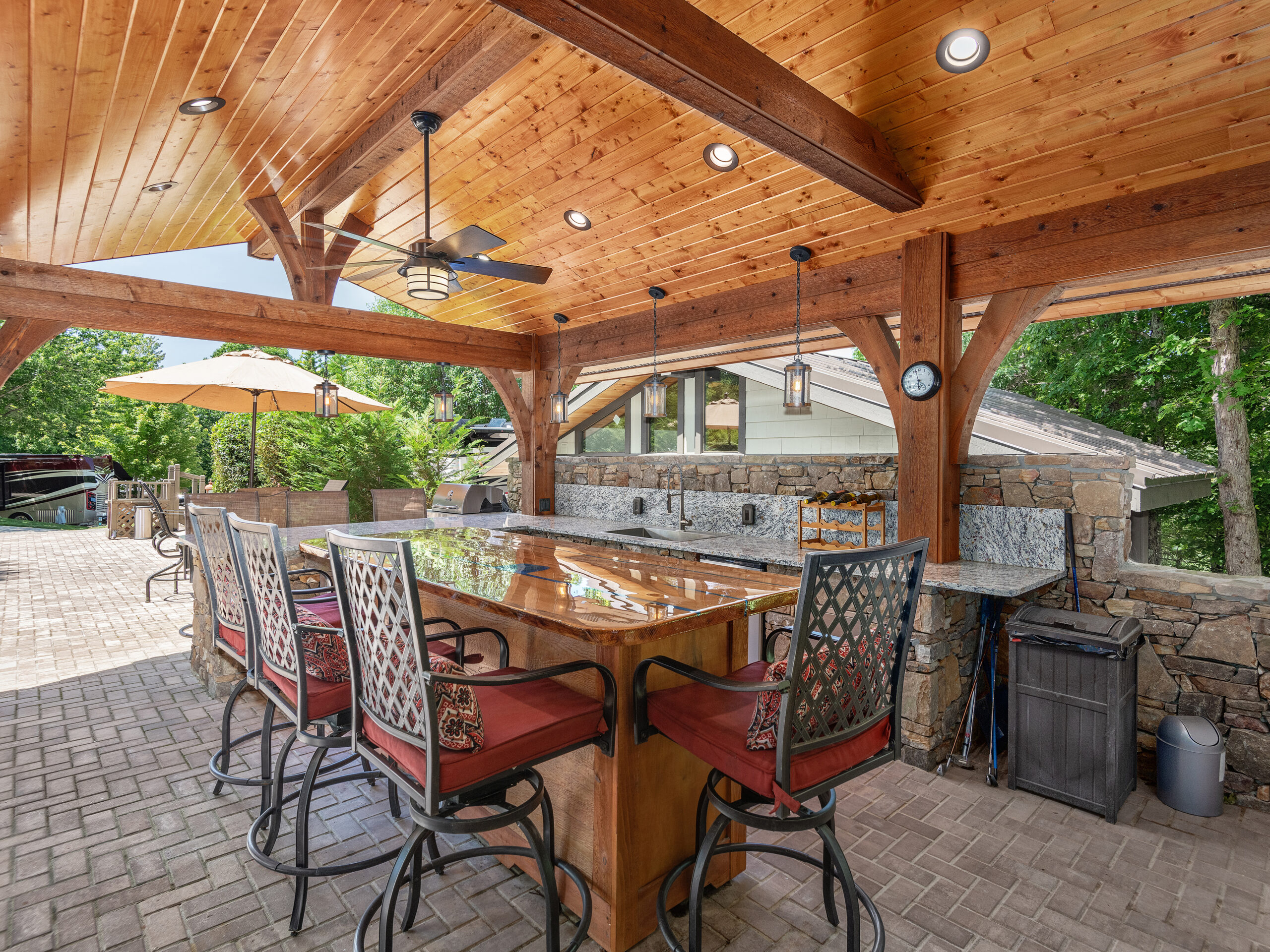 site30-valley-379-resorts-boulevard-lake-toxaway-09-scaled