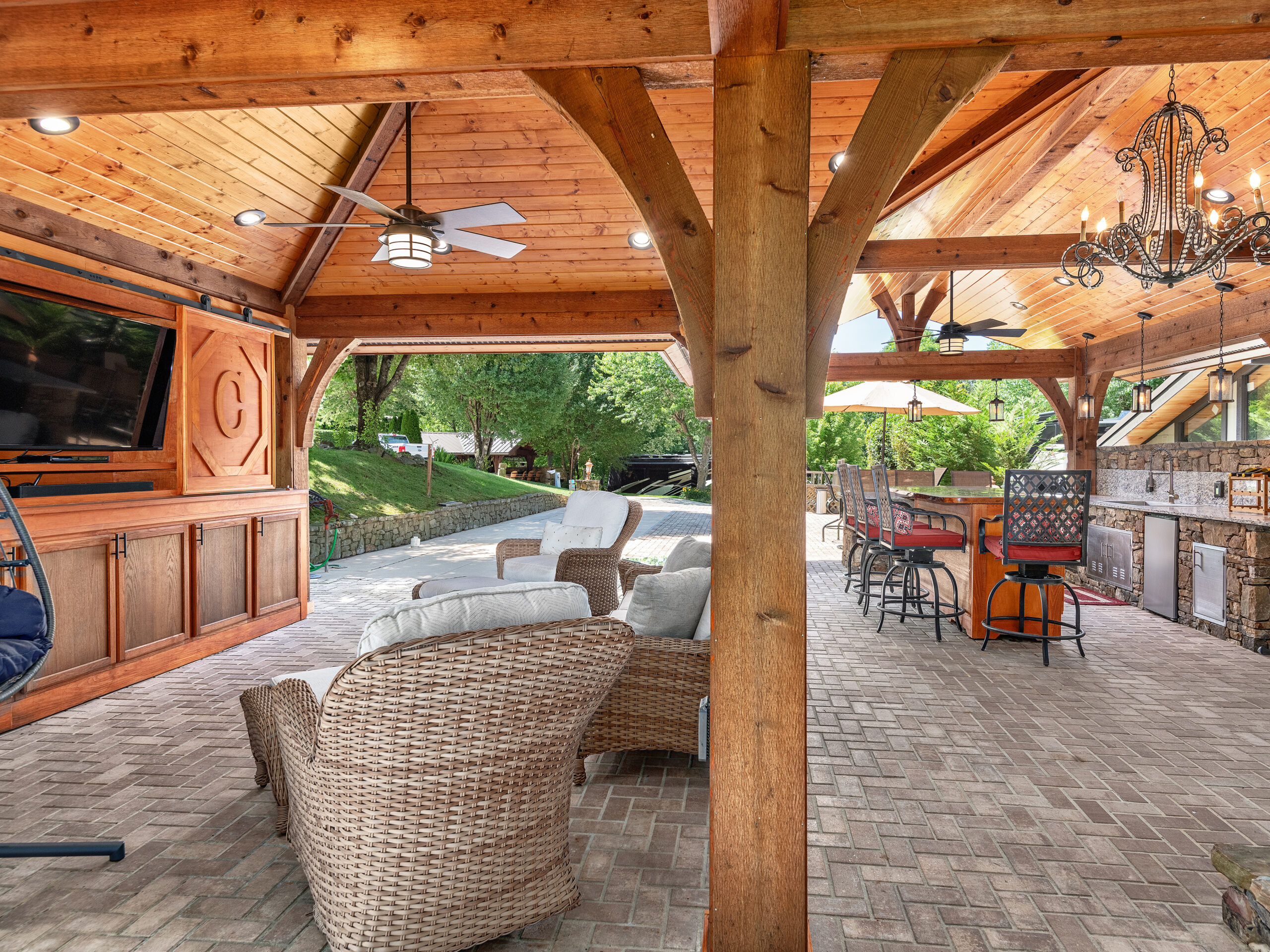 site30-valley-379-resorts-boulevard-lake-toxaway-13-scaled