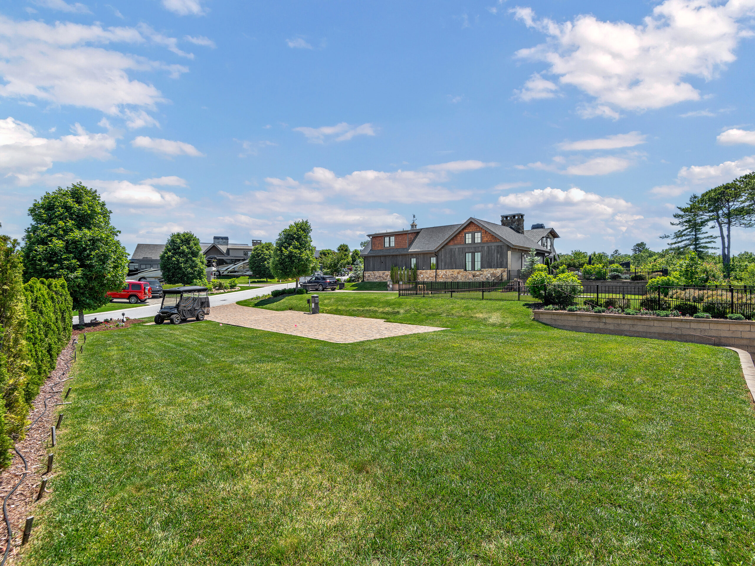 siteR61-ridge-365-mountain-falls-drive-lake-toxaway-08-scaled