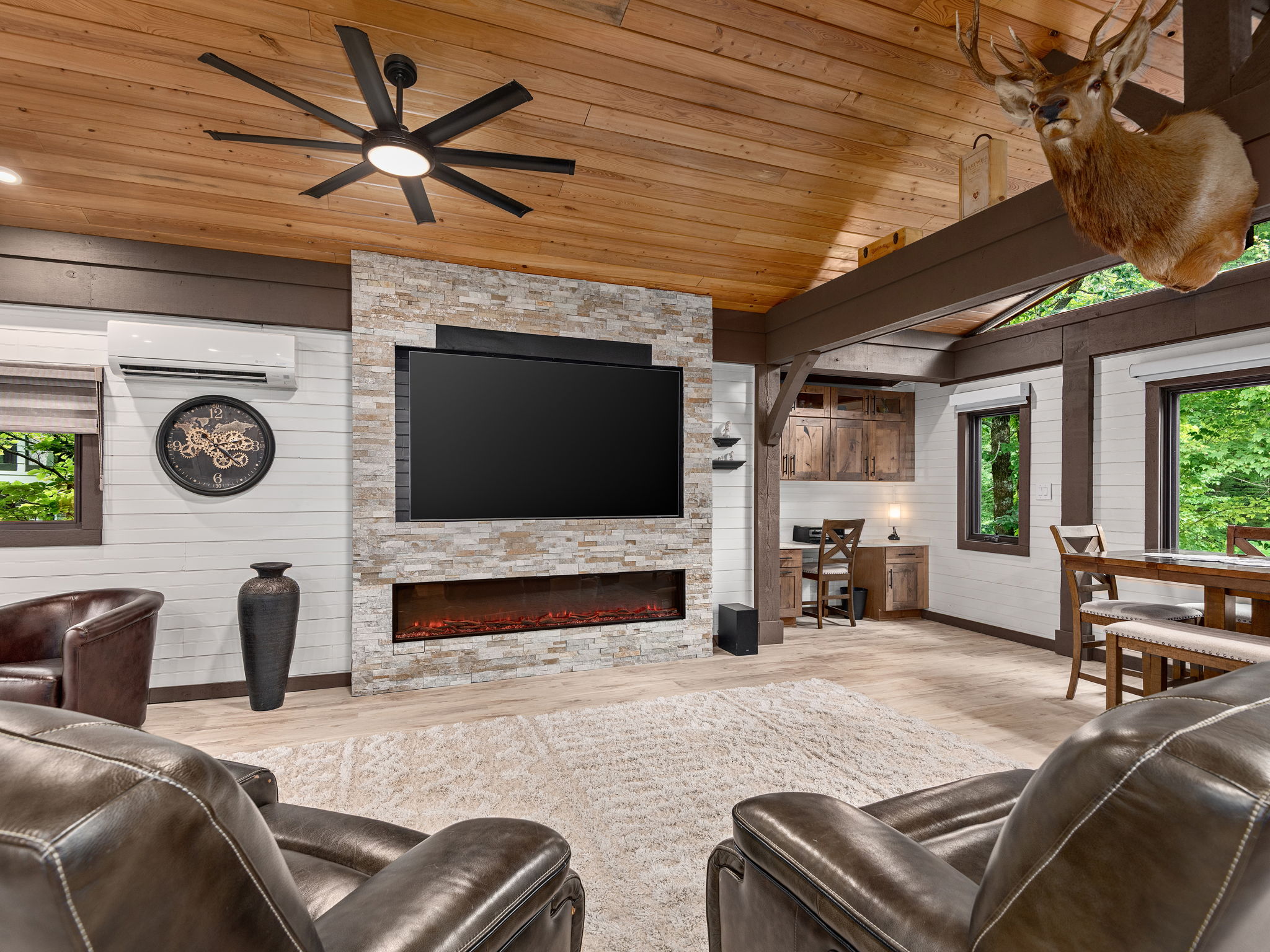 site39-valley-447-resorts-boulevard-lake-toxaway-04