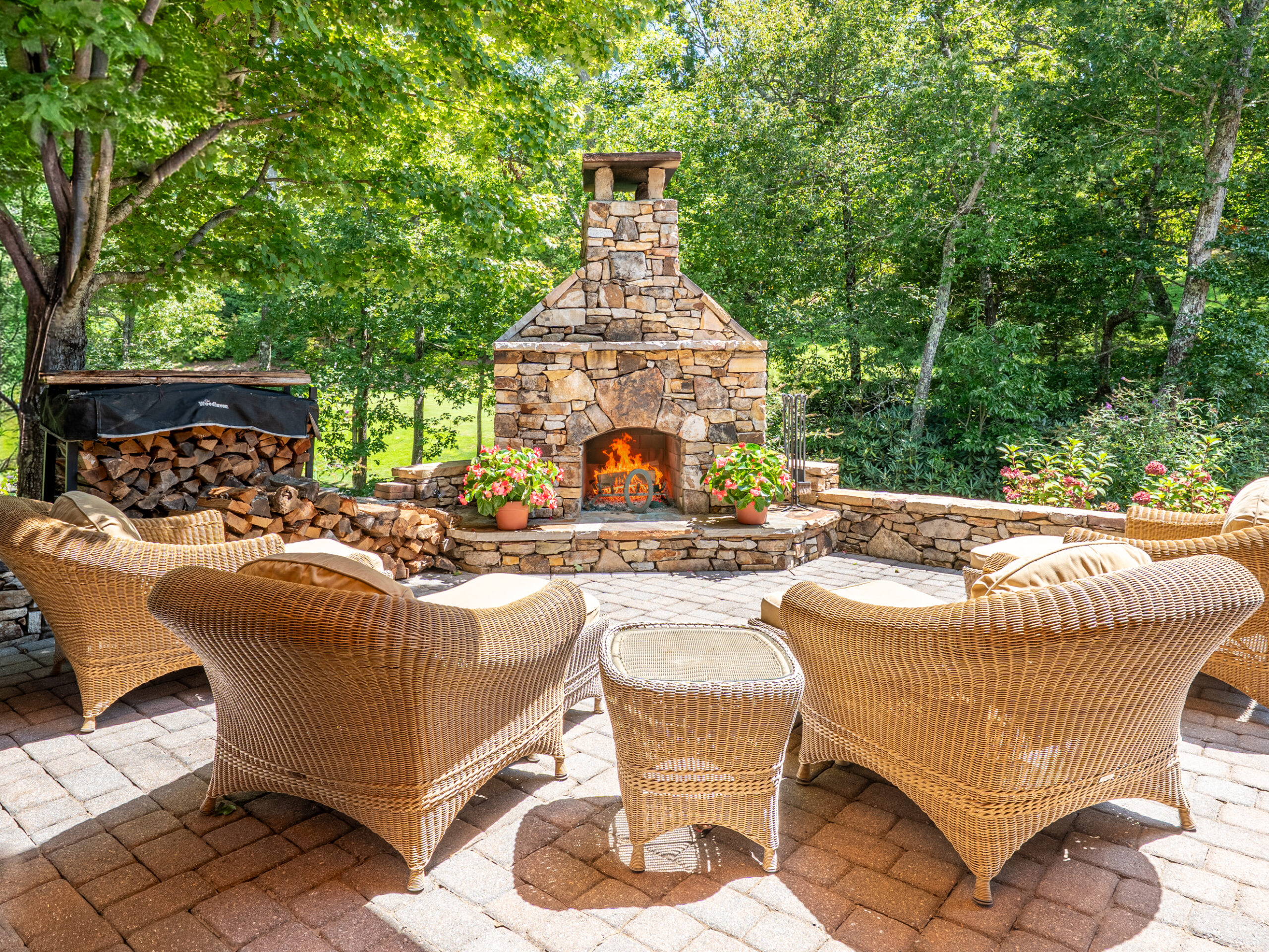 Mountain-Falls-Lot-18-10